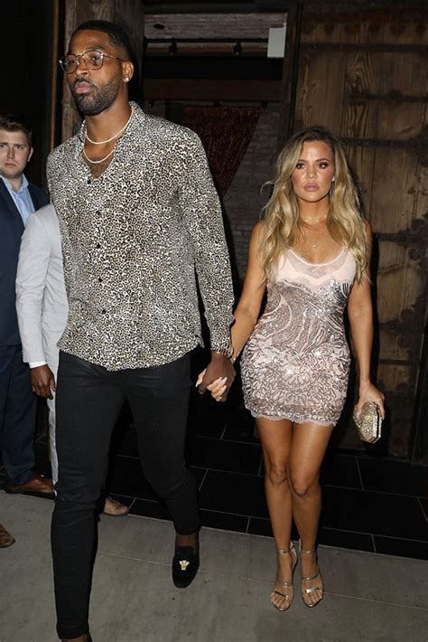 We Are In Love With Khloe Kardashians Birthday Party Outfit Ewmoda
