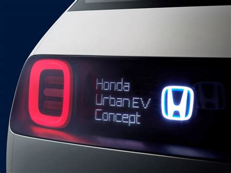 Honda Shows Electric Cars With Artificial Intelligence At The Tokyo
