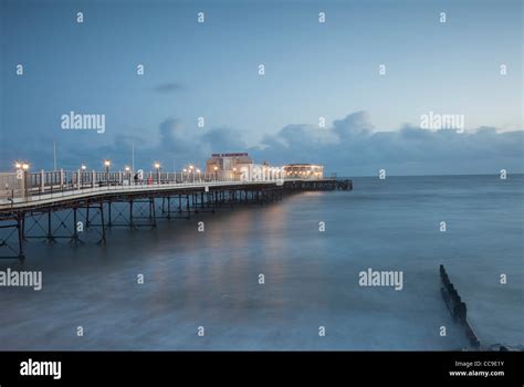 Worthing Seaside Resort Hi Res Stock Photography And Images Alamy