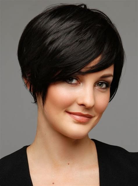 For women in their fifties, it's a must to have an easy yet playful cut to show your personality! 10 Hairstyles for Short Hair : Cute Easy Haircut - PoPular ...