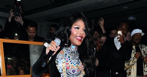 Lil Kim Disses Nicki Minaj Again With Identity Theft But She Seriously Needs To Let It Go