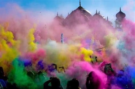 Holi Festival India Holi Festival Of Colours Oh The Places Youll Go