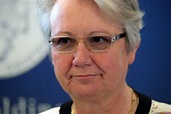 Ex-Bildungsministerin Schavan konnte Rücktritt kaum verkraften - Pfalz ...