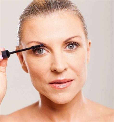 70 Younger Look Makeup Over 50 You Will Love 21 Makeup Over 50