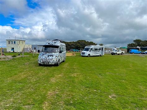 Find The Best Touring Caravan Sites In Helston Cornwall Pitchup