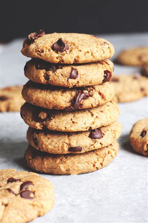 The Best Vegan Chocolate Chip Cookies - NeuroticMommy
