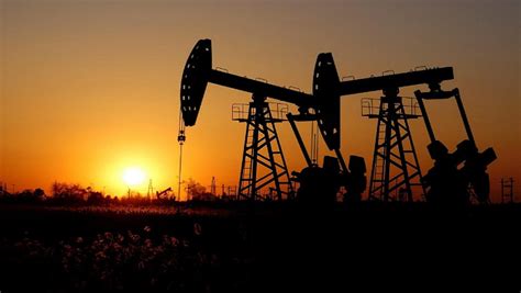 Kuwait Saudi To Halt Oil Production From Joint Field Al Rai Newspaper