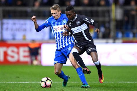 Uzun adı henry chukwuemeka onyekuru 5 haziran 1997 nijerya doğumlu. Arsenal in Talks to Sign Henry Onyekuru - SIGNAL