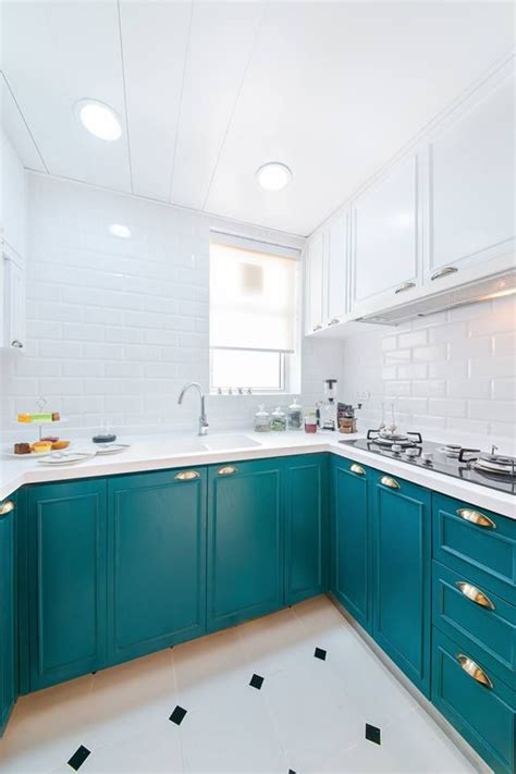 Patio overhauls, kitchen cabinets, painting, furniture, home and work renovations, and much more. A Warm and Cozy Family Home in Hong Kong | Bohemian style ...