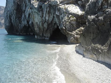 Ανεξέλεγκτη η φωτιά στην εύβοια: Χιλιαδού