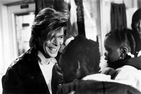 Pop legende david bowie starb im alter von 69 jahren an den folgen eines krebsleidens. David Bowie | Augen