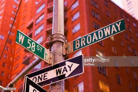 New York City Broadway Photos And Premium High Res Pictures Getty Images