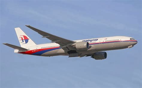 Filemalaysia Airlines Boeing 777 2h6er Wedelstaedt Wikipedia