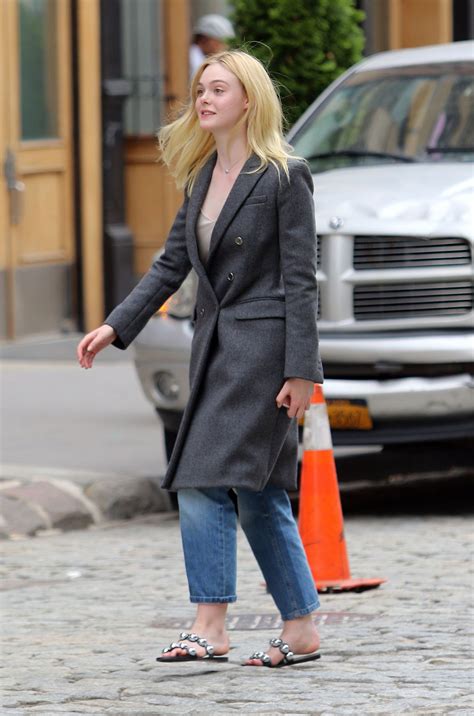 Elle Fanning On The Set Of A Photoshoot In New York 0504