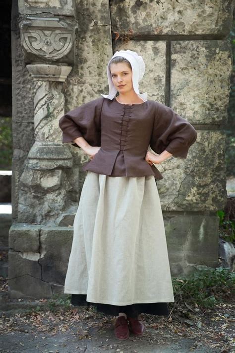 Seventeenth Century Linen Peasant Costume 1600s Witch Etsy 17th