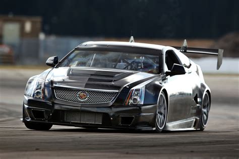 Detroit could easily be annexed into bavaria. 2011 Cadillac CTS-V Coupe Race Car | Top Speed