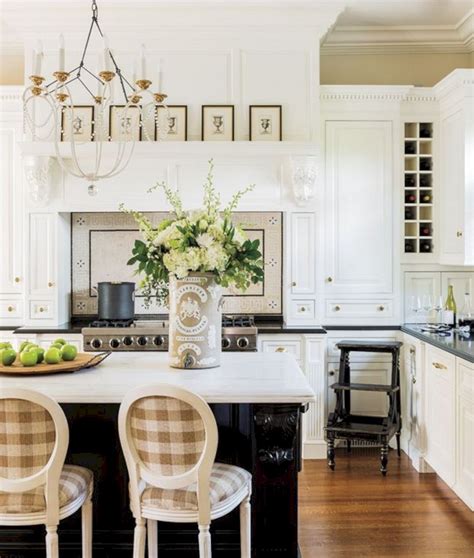 Phenomenal 30 Best Traditional Kitchen Design Ideas For You Who Love A