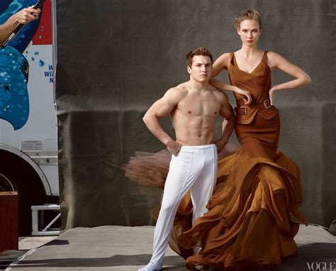 Country Strong Karlie Kloss Teams Up With Americas Top Male Olympians