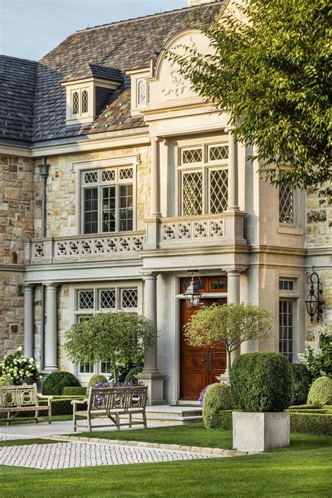 Stylish French Country Exterior For Your Home Design Inspiration 41