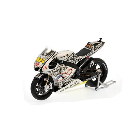 They are outfitted with a natural decor. Yamaha YZR-M1 Moto GP Laguna Seca 2010 Valentino Rossi ...