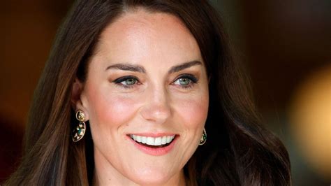 We Love Kate Middletons Sassy Response To Being Told Shes Lucky To Have Prince William Flipboard