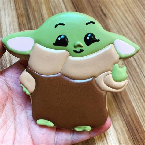 I have to say my hand was in a lot of pain by the time i was done with everything. Baby Yoda Cookies Are the Cutest Baked Goods in the Galaxy ...