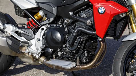 Nuova Bmw F R La Scheda Tecnica Il Prezzo E Il Motore Hot Sex