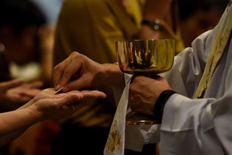 Perayaan ekaristi kamis putih 9 april 2020 pk. Keuskupan Agung Jakarta: Tak Ada Kegiatan Gereja, Mulai Hari Ini - Kabar24 Bisnis.com