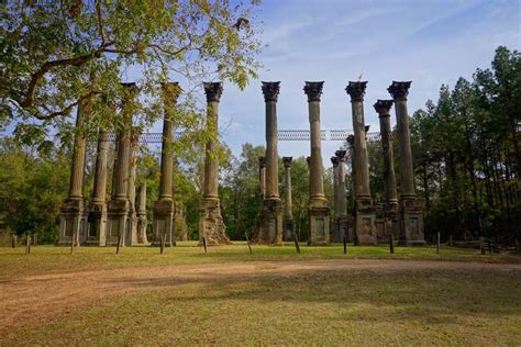 The Ruins Of Mississippis Biggest Plantation House The Forgotten South
