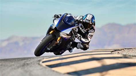 The first sale features 15 riders and 15 bikes of the motogp™ championship 2020 season. RUMOURED: New Yamaha YZF-R1 on the way for 2021. Updated ...