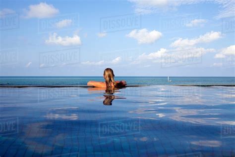 Girls In Infinity Pools Porn Videos Newest Women Emerging Pools Fpornvideos