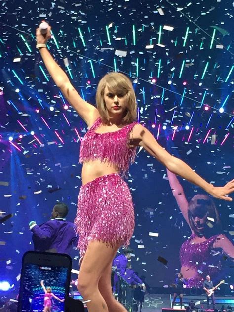 Taylor Swift Concert Taylor Alison Swift Enchanted Dress Tour Swift Shake It Off