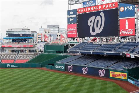 Nationals Ballpark Hilton Washington Dc National Mall Hilton