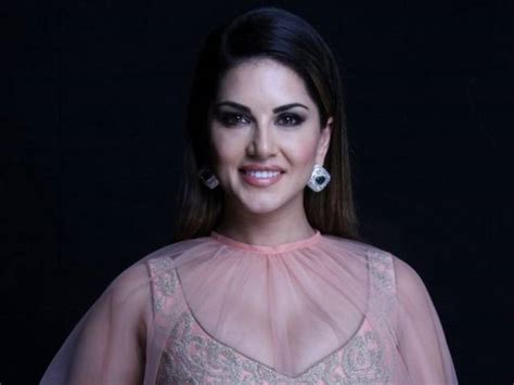 Share sunny leone hot videos at social media. Documentary on Sunny Leone to reveal 'unapologetic ...