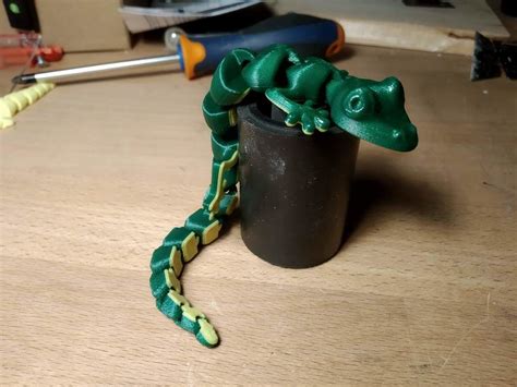 Articulated Lizard By Mcgybeer Thingiverse 3d Printing