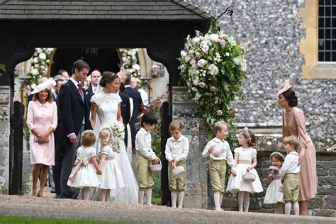 Heres What Kate Middleton Wore To Her Sister Pippas Wedding Glamour