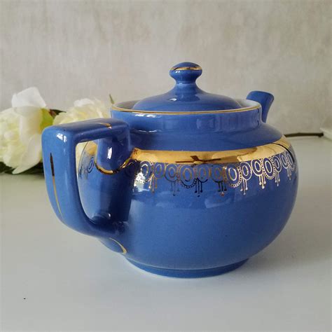 Hall Teapot Blue And Gold 6 Cup Porcelain Teapot Made In The Usa Mid