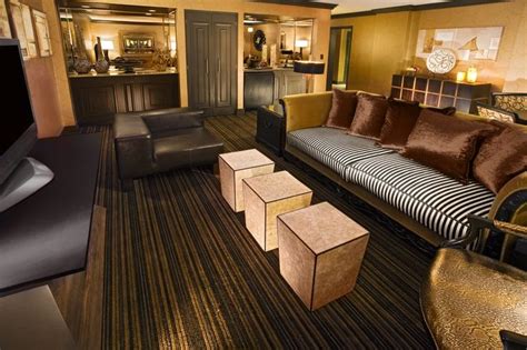 Many hotels have 2 bedroom or more suites, however, they are designed for high roller types and priced accordingly. Convenient Luxury, Downtown Las Vegas Hotel Suites | Las ...