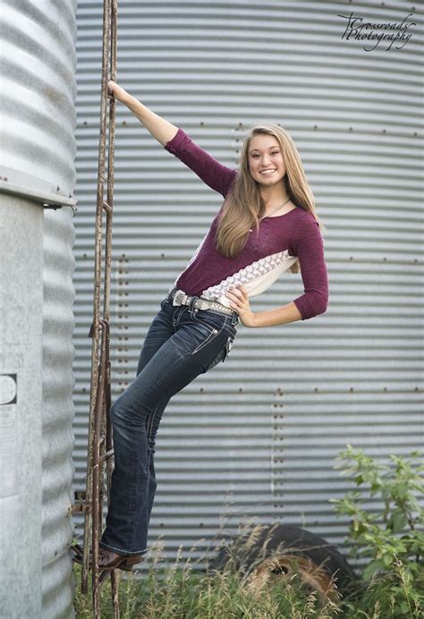 Cute Farm Girl Senior Pictures El Dorado Ks Photographer Facebook