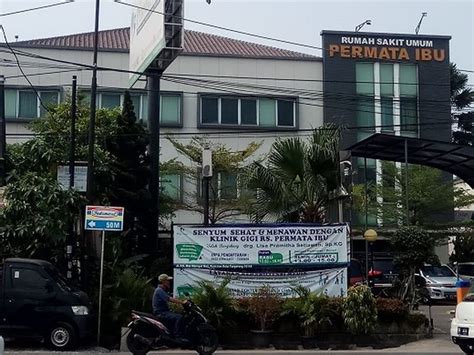 Gaji perawat di rumah sakit hermina tangerang lowongan kerja administrasi rumah sakit hermina sekian penjelasan yang bisa admin berikan mengenai jam besuk : Warga Tangerang dan Sekitarnya Catat, 31 Rumah Sakit Melayani Pasien Covid-19 Bebas Biaya ...