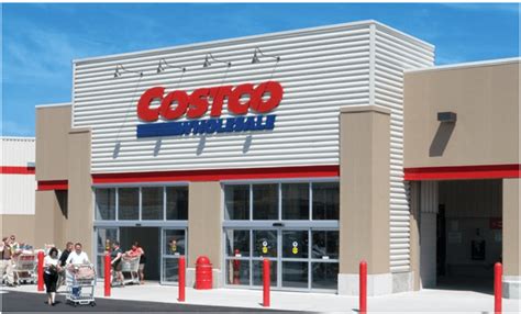 Annual 2% reward on eligible costco includes a free spouse or domestic partner card. Groupon Canada Offers: Get New, One-Year Gold Star Membership with a $10 Costco Cash Card and ...