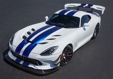 Dodge Viper Comeback Fca Head Of Passenger Cars Gives The Latest