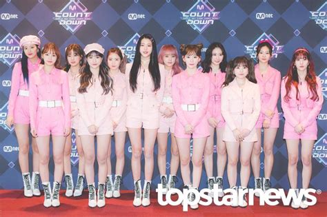 2018년 mnet에서 방영한 《produce 48》에서 최종 선발된 12명 장원영, 미야와키 사쿠라, 조유리, 최예나, 안유진, 야부키 나코, 권은비, 강혜원, 혼다 히토미, 김채원. 이슈종합 '조작 그룹' 아이즈원, 왜 해체 안할까?…이가은-한 ...