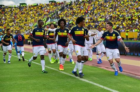 Paulinho y coutinho lograron los tantos en el segundo tiempo para una verdeamarelha que lleva ganados los nueve compromisos en eliminatorias. Ecuador 0-2 Colombia