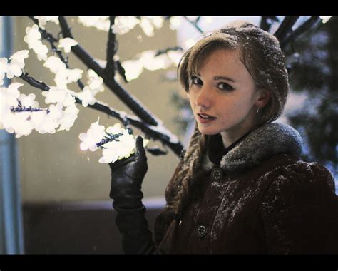 567581 Olesya Kharitonova Model Redhead Snow Wallpaper Mocah Hd