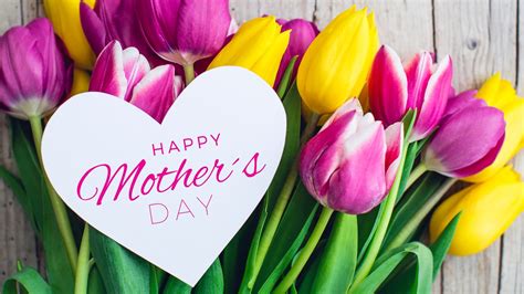 Sara Shookman And Betsy Kling Host Special Mothers Day Edition Of