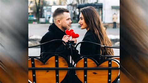 इंडिपेंडेंट वुमेन को डेट करने से पहले जान लें ये 6 बातें Things You Must Know When Dating An