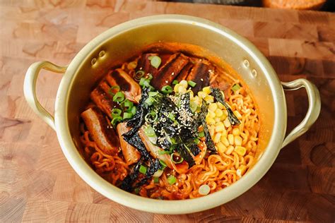 Spicy Vegan Korean Ramen Recipe With Bacon And Sausage Recipe In 2021