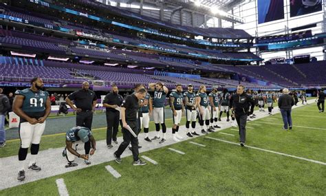 Philadelphia Eagles Vs New England Patriots In Super Bowl Pregame