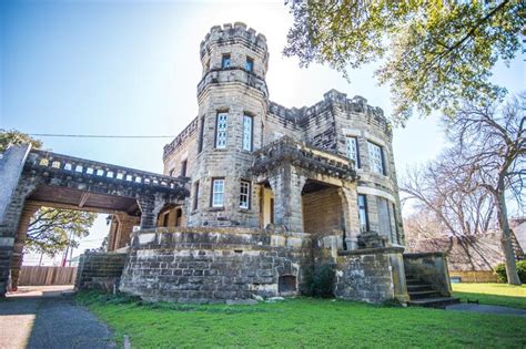 Sold Wow Cottonland Castle In Waco Texas Circa 1890 425000 The